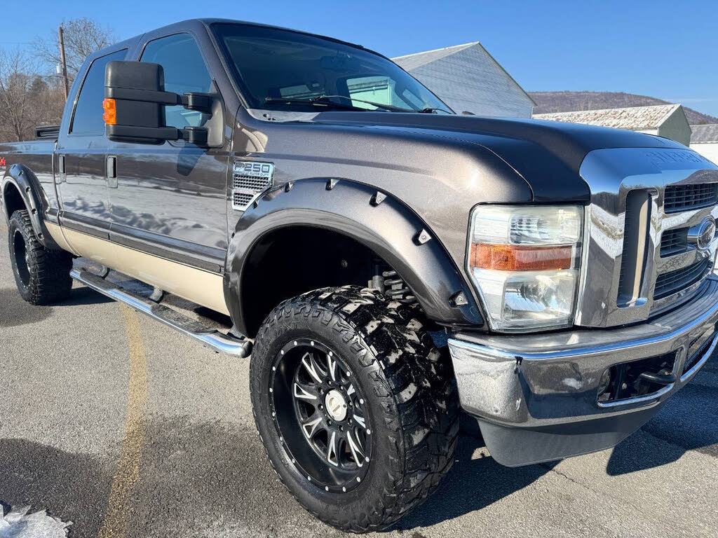 2008 Ford F-250 Super Duty Lariat Crew Cab 4WD