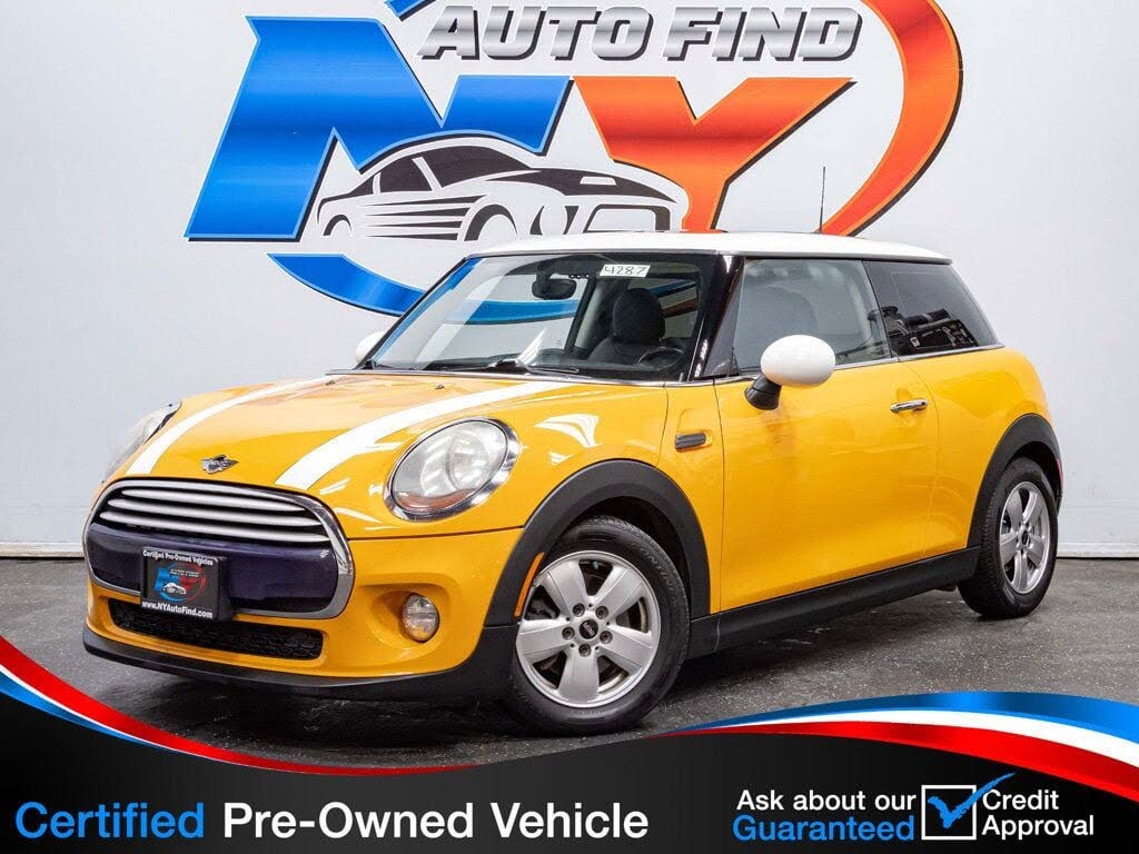 2014 MINI Cooper Hatchback FWD