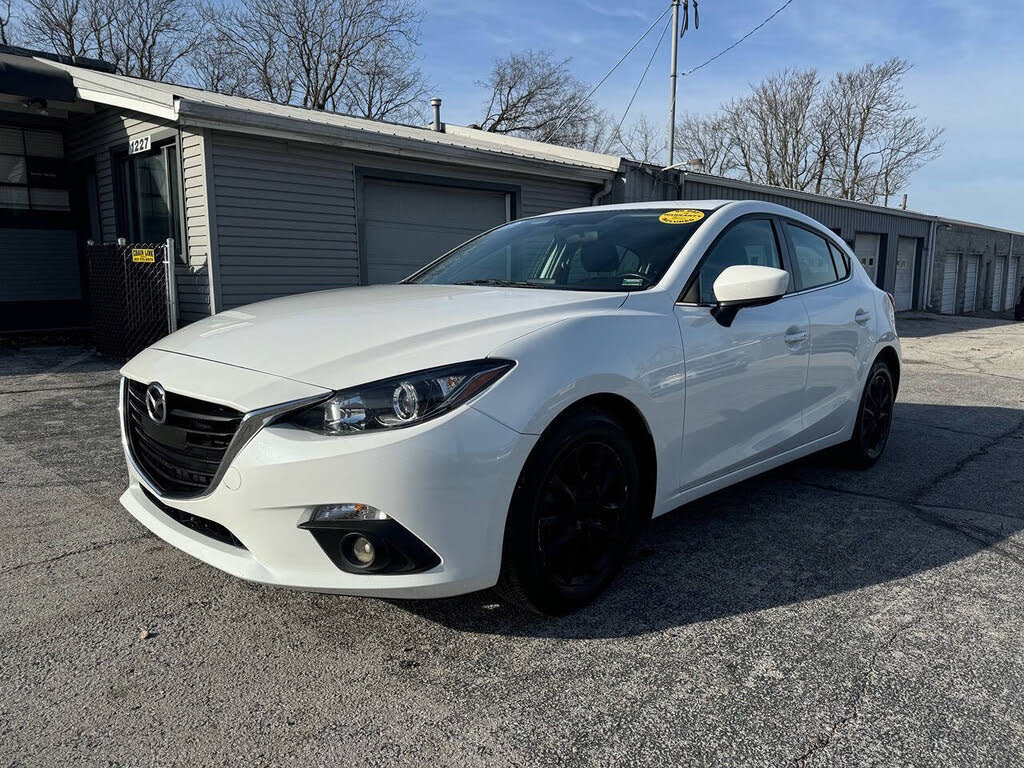 2016 Mazda MAZDA3 i Touring Hatchback