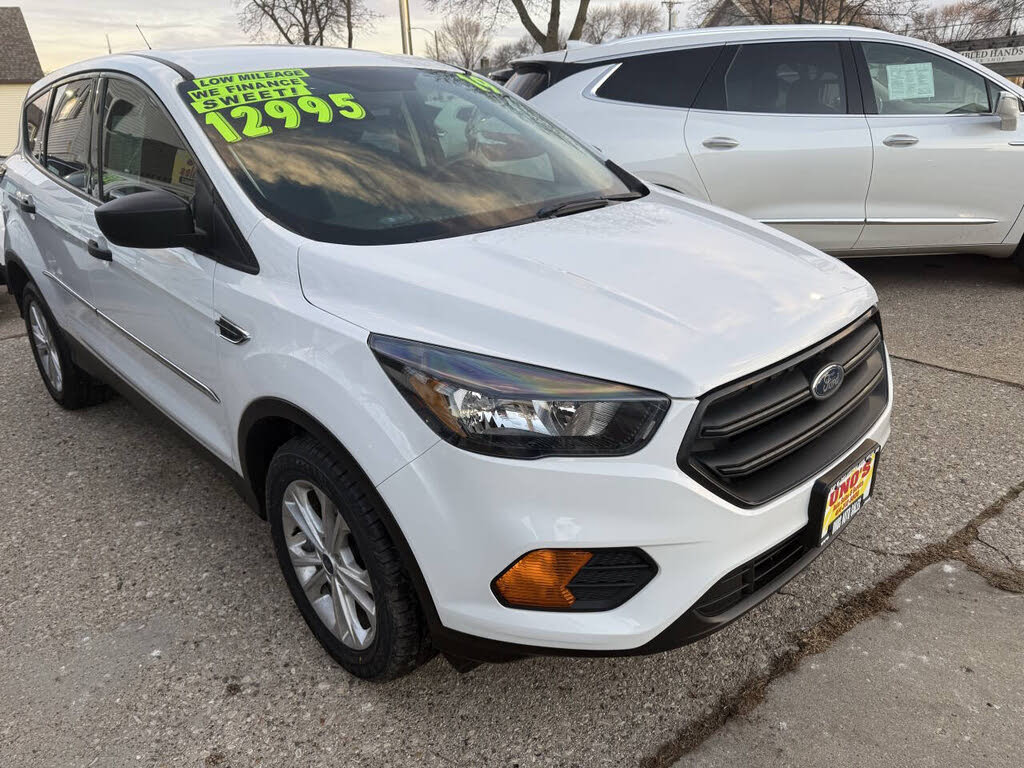 2019 Ford Escape S FWD