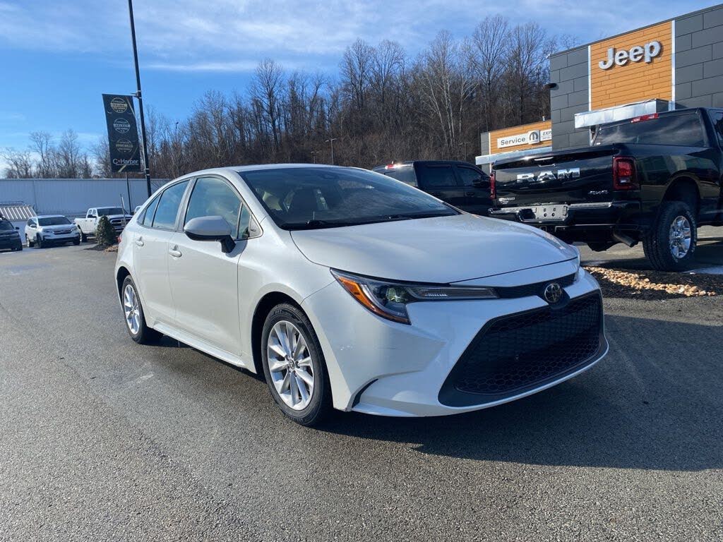 2020 Toyota Corolla LE FWD