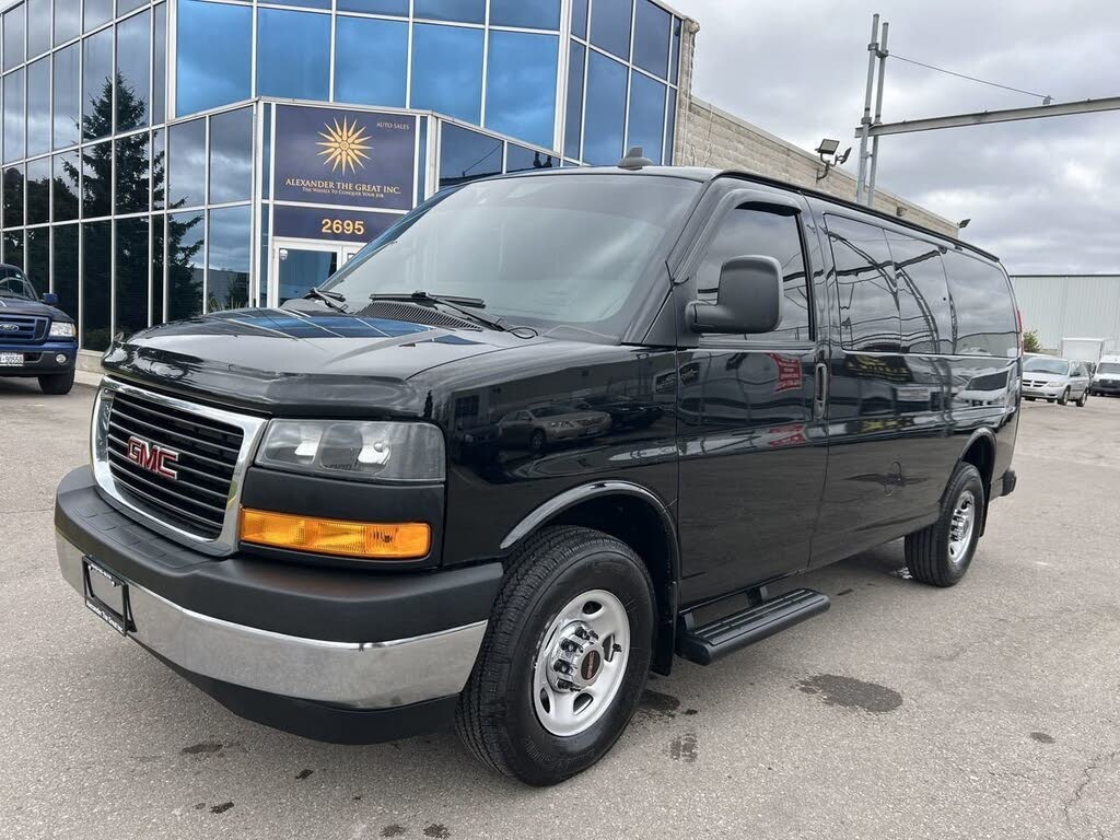 2023 GMC Savana LT 2500 RWD