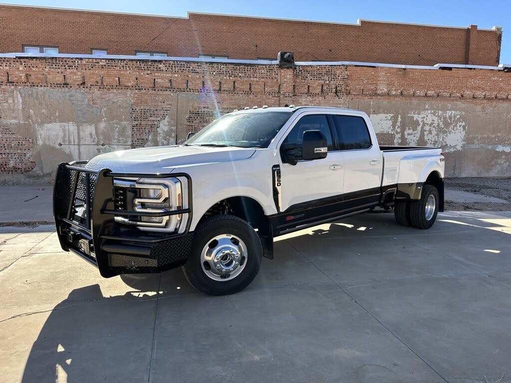 2024 Ford F-350 Super Duty King Ranch Crew Cab LB DRW 4WD
