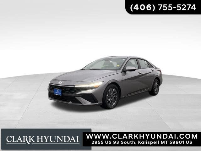 2024 Hyundai Elantra SEL FWD