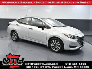 Nissan Versa S FWD