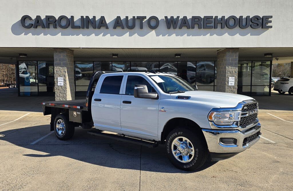 2024 RAM 2500 Tradesman Crew Cab LB 4WD