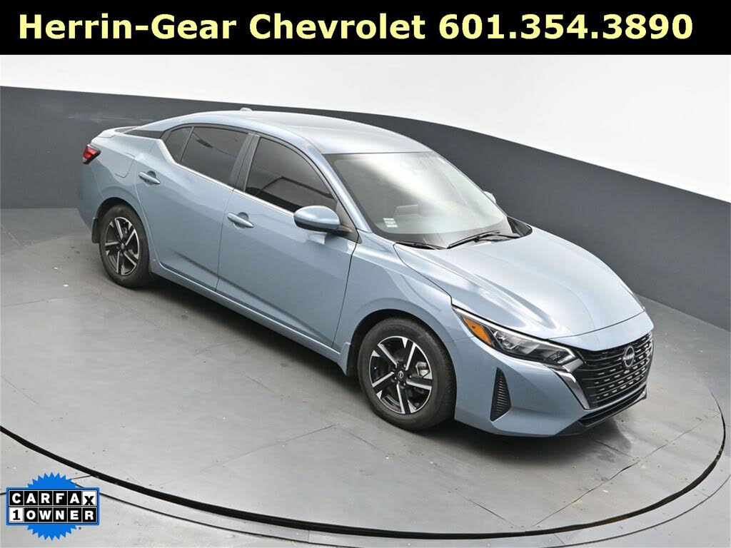 2025 Nissan Sentra SV FWD