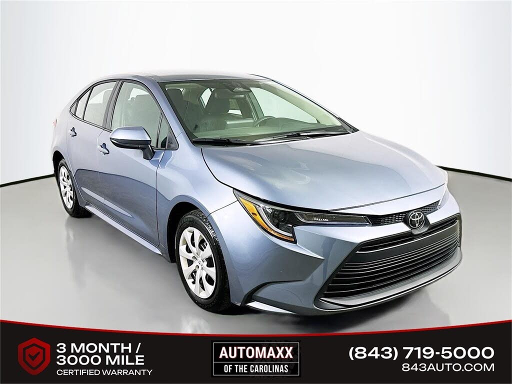 2025 Toyota Corolla LE FWD