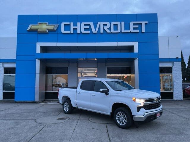 2026 Chevrolet Silverado 1500 LT Crew Cab 4WD