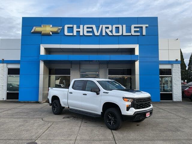 2026 Chevrolet Silverado 1500 Custom Trail Boss Crew Cab 4WD