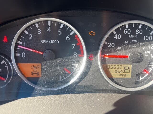 2012 Nissan Frontier SL Crew Cab 4WD