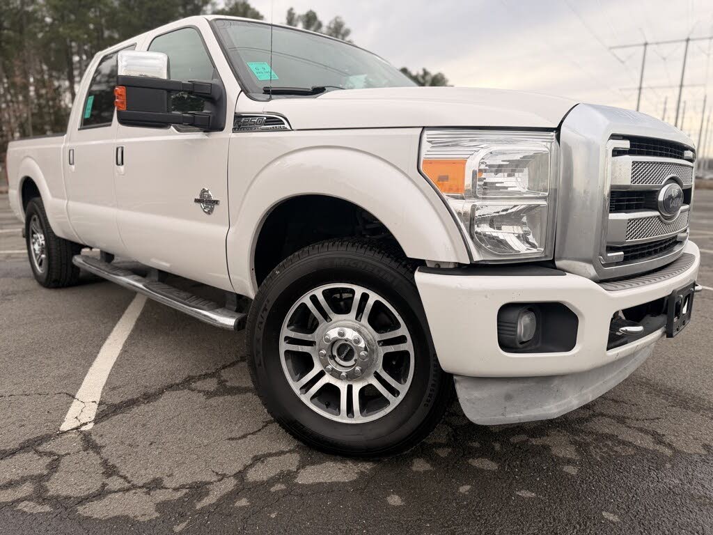 2013 Ford F-250 Super Duty Platinum Crew Cab 4WD