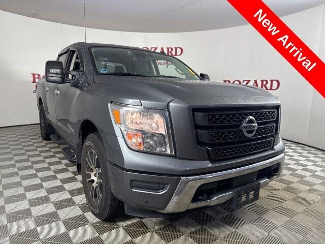 2021 Nissan Titan SV Crew Cab 4WD