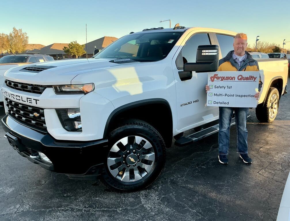 2022 Chevrolet Silverado 2500HD Custom Crew Cab 4WD