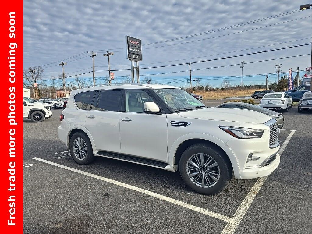 2022 INFINITI QX80 Luxe 4WD