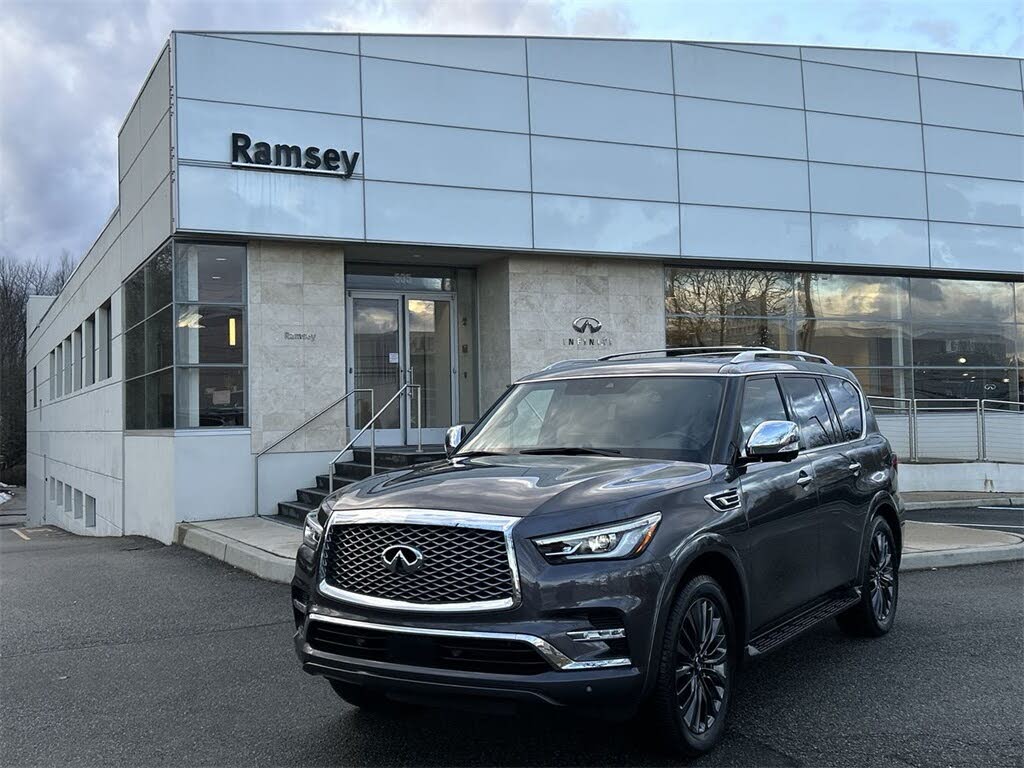 2024 INFINITI QX80 Sensory 4WD