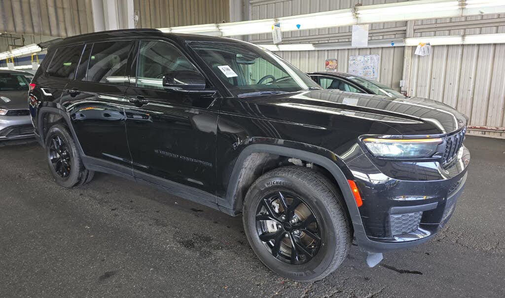2024 Jeep Grand Cherokee L Altitude 4WD