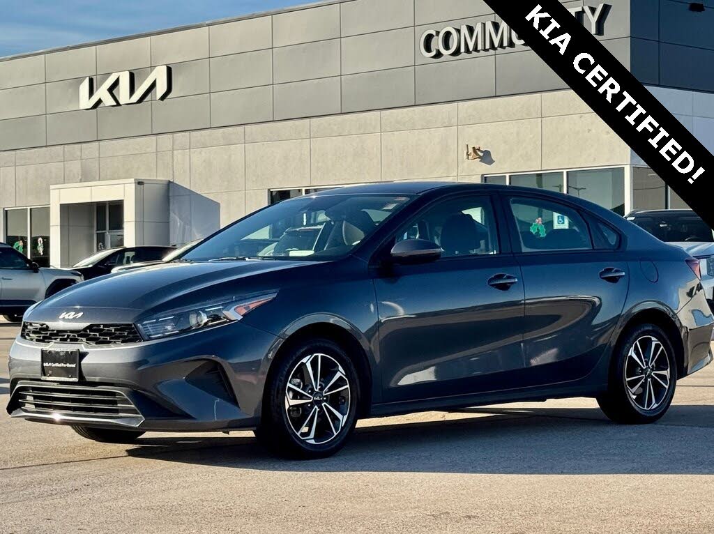 2024 Kia Forte LXS FWD