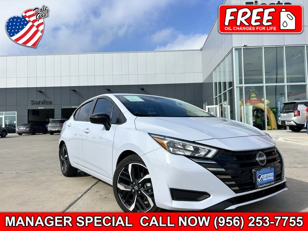 2024 Nissan Versa SR FWD