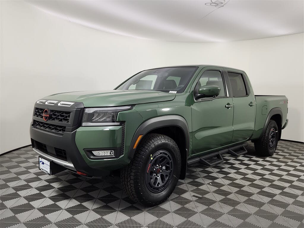 2026 Nissan Frontier PRO-4X Crew Cab LB 4WD