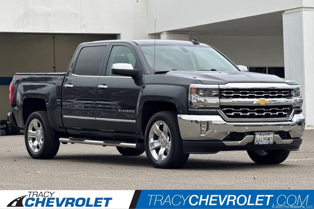 2018 Chevrolet Silverado 1500 LTZ Crew Cab 4WD