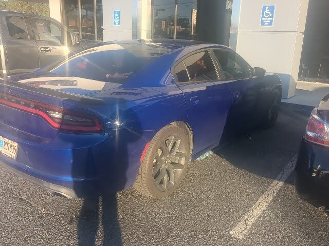 2020 Dodge Charger SXT RWD