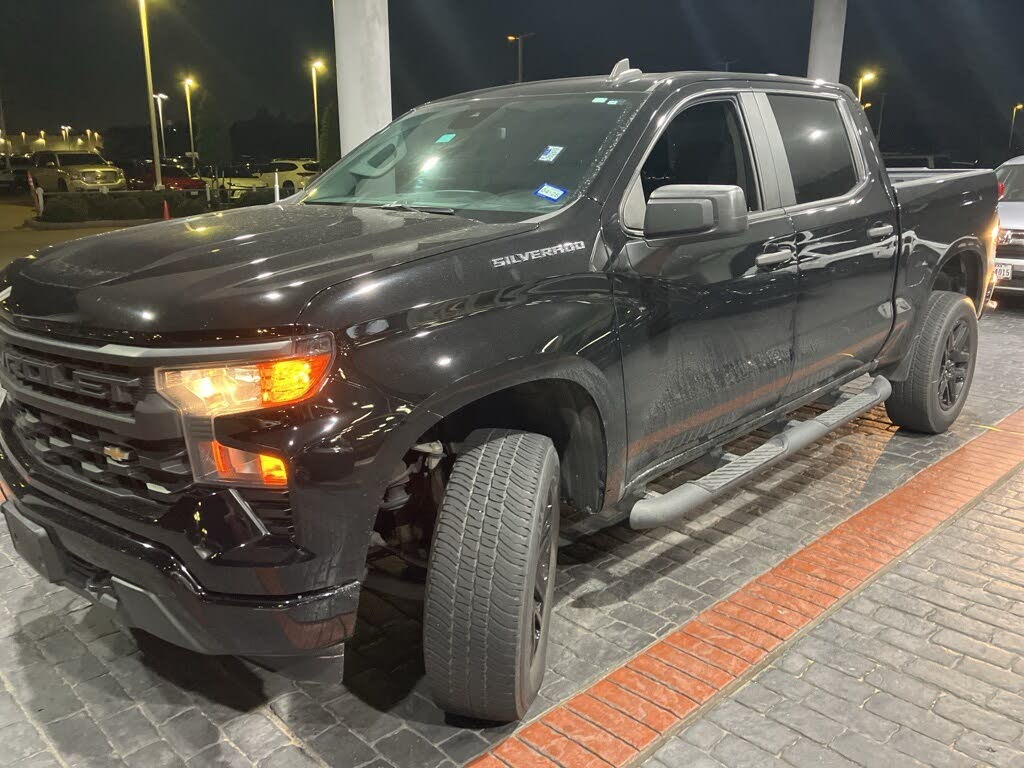 2022 Chevrolet Silverado 1500 Custom Crew Cab RWD