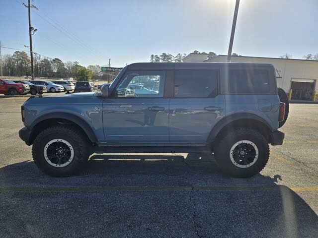 2023 Ford Bronco Outer Banks Advanced 4-Door 4WD