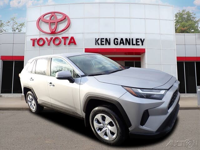 2025 Toyota RAV4 LE AWD