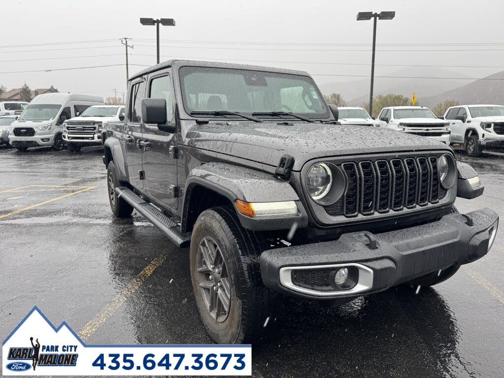 2024 Jeep Gladiator Sport Crew Cab 4WD