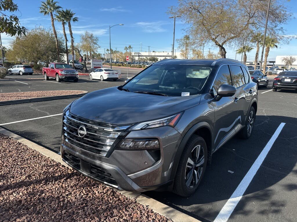 2025 Nissan Rogue SL FWD