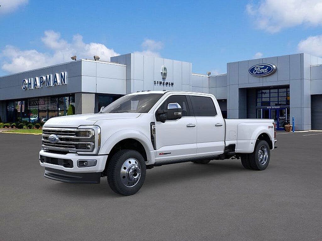 2026 Ford F-450 Super Duty Platinum Crew Cab LB DRW 4WD
