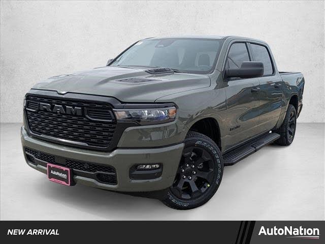 2026 RAM 1500 Express Crew Cab 4WD