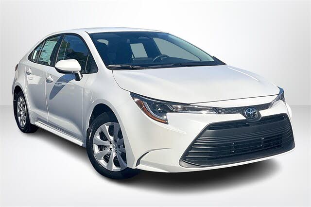 2026 Toyota Corolla LE FWD