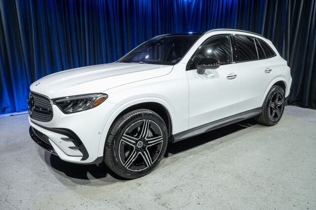 2026 Mercedes-Benz GLC 300 RWD