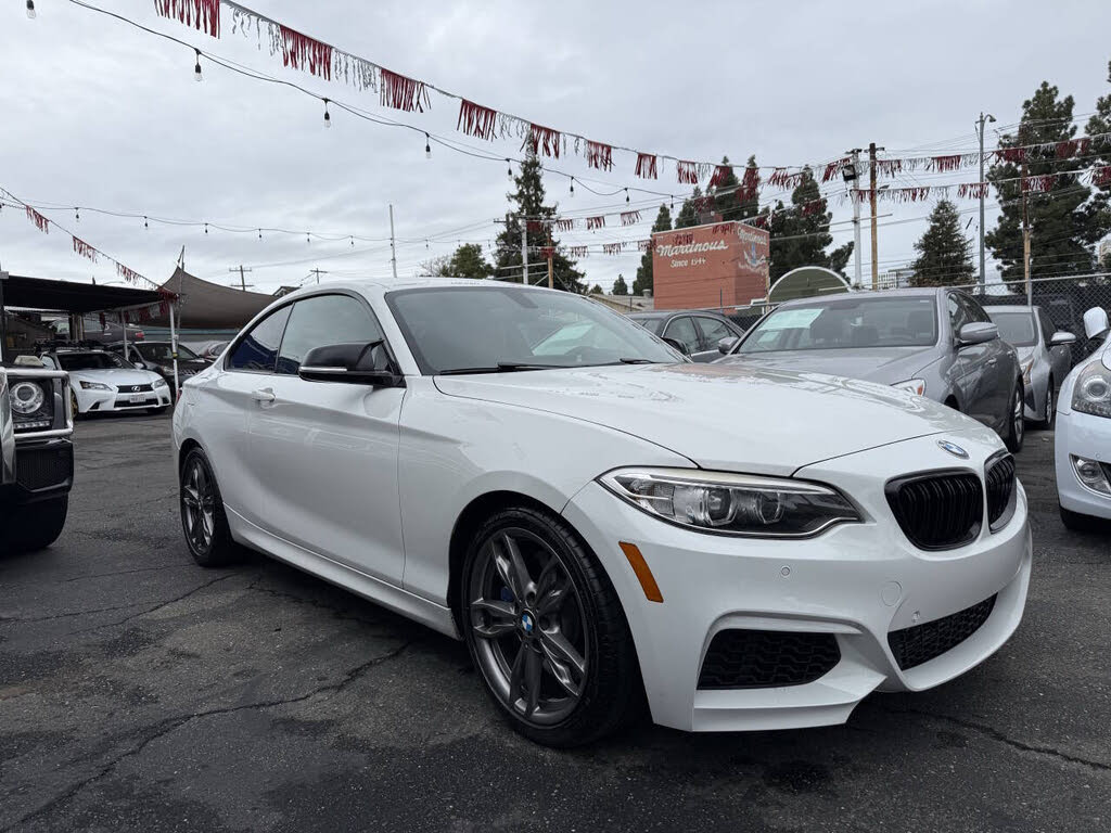 2015 BMW 2 Series M235i Coupe RWD