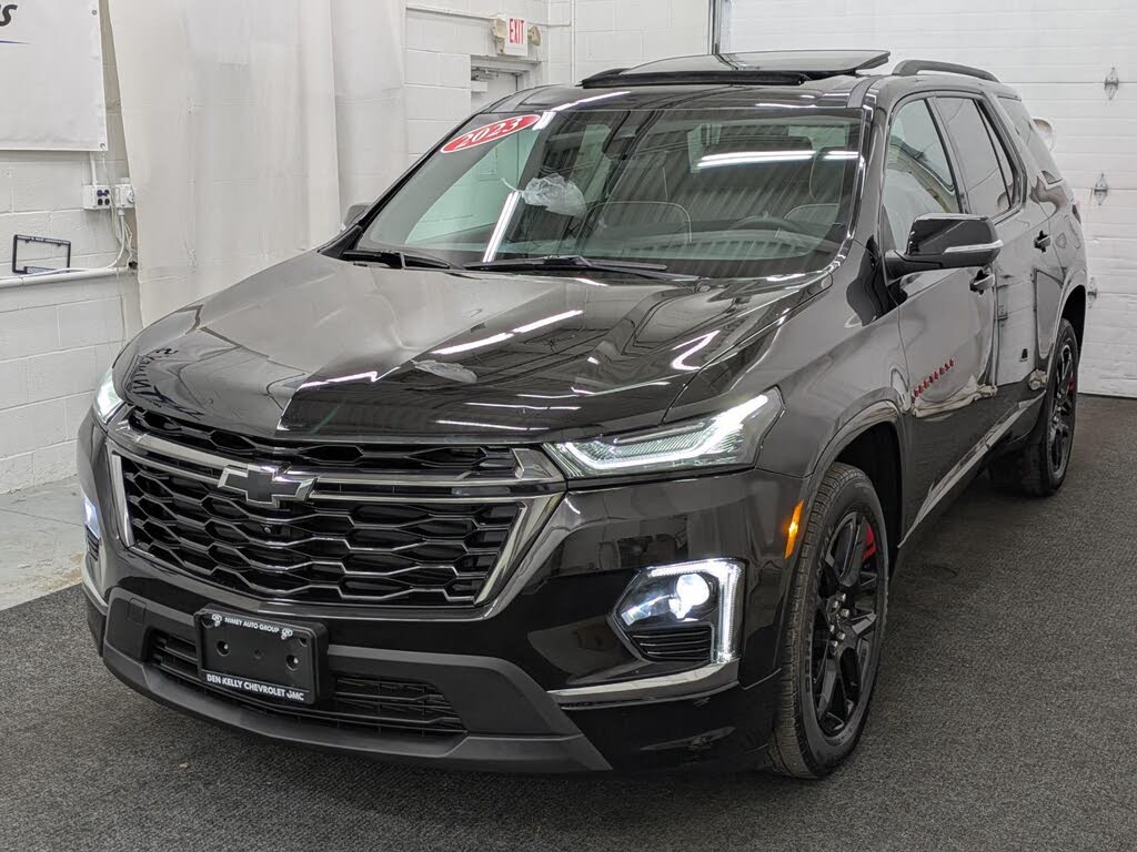 2023 Chevrolet Traverse Premier AWD
