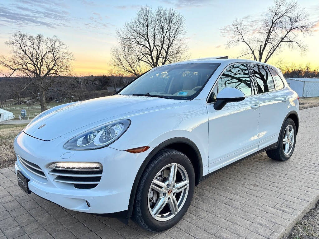 2014 Porsche Cayenne Platinum Edition AWD