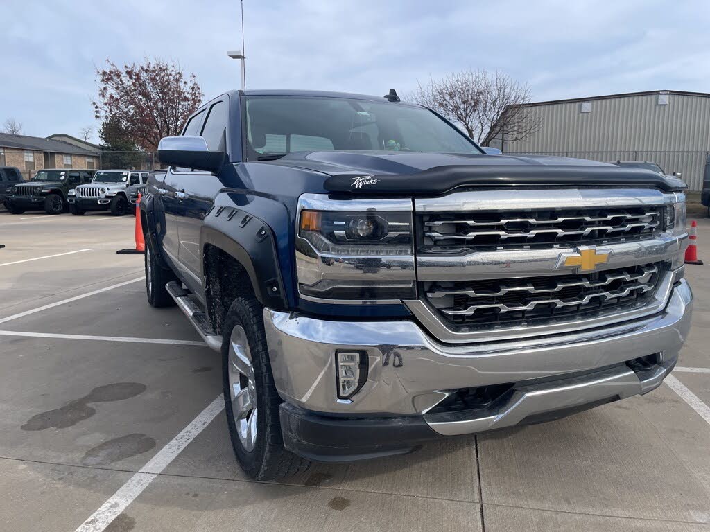 2016 Chevrolet Silverado 1500 LTZ Crew Cab 4WD