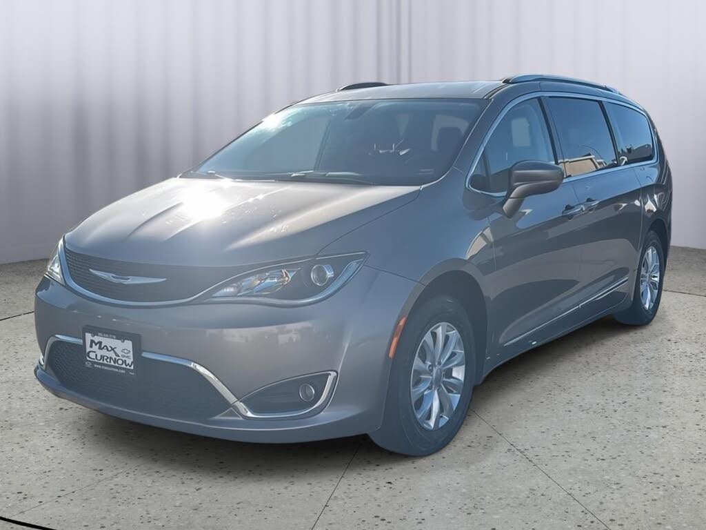 2018 Chrysler Pacifica Touring L Plus FWD