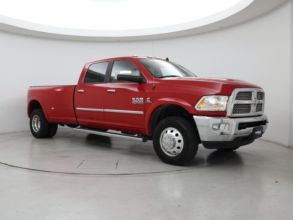 2018 RAM 3500 Laramie Crew Cab LB DRW 4WD