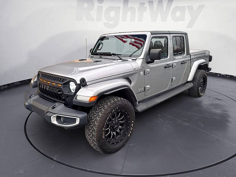 2020 Jeep Gladiator Overland Crew Cab 4WD
