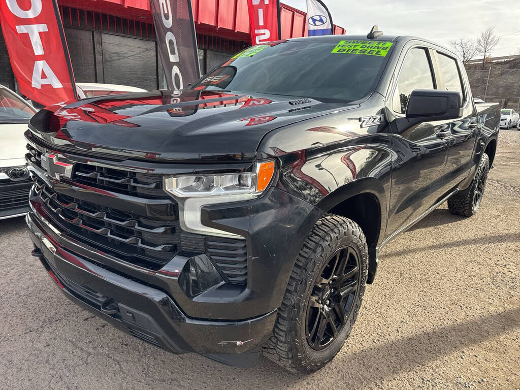 2023 Chevrolet Silverado 1500 RST Crew Cab 4WD