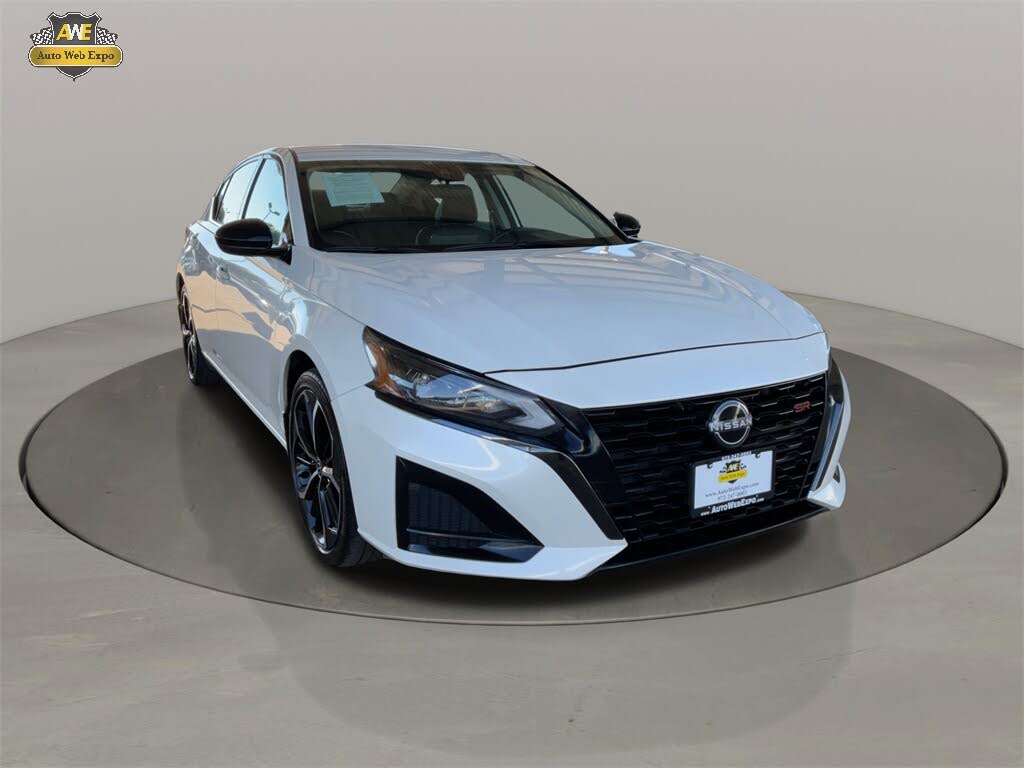 2024 Nissan Altima 2.5 SR FWD