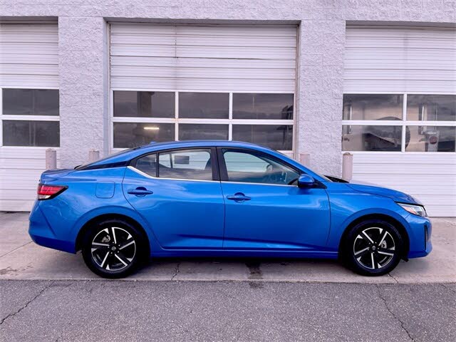 2024 Nissan Sentra SV FWD