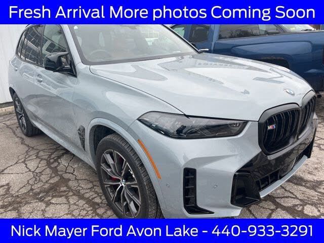 2025 BMW X5 M60i xDrive AWD