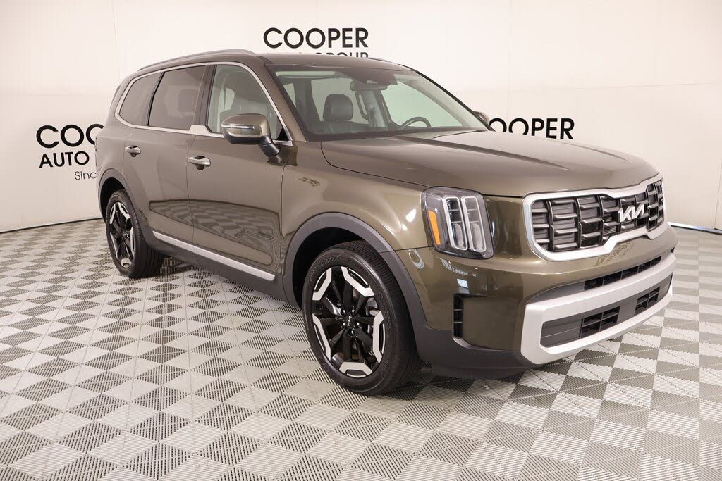 2025 Kia Telluride S FWD