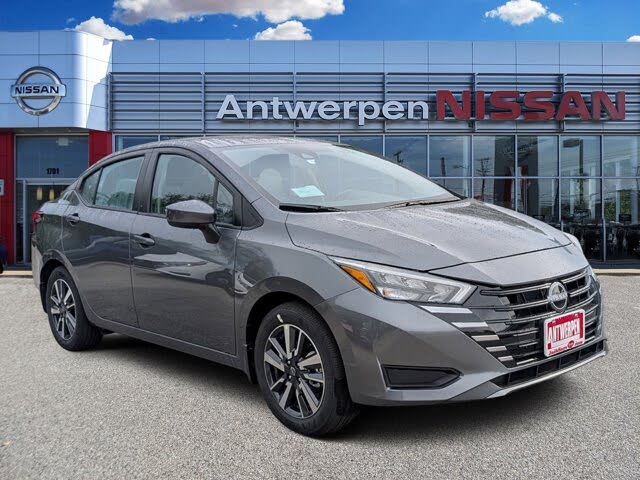 2025 Nissan Versa SV FWD