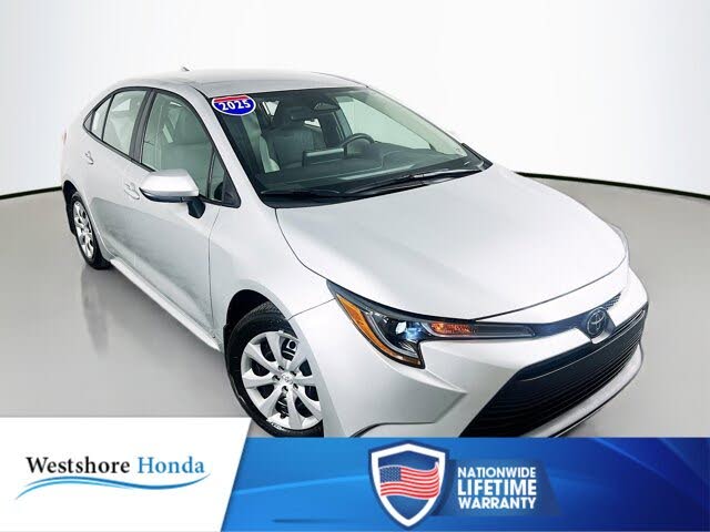 2025 Toyota Corolla LE FWD