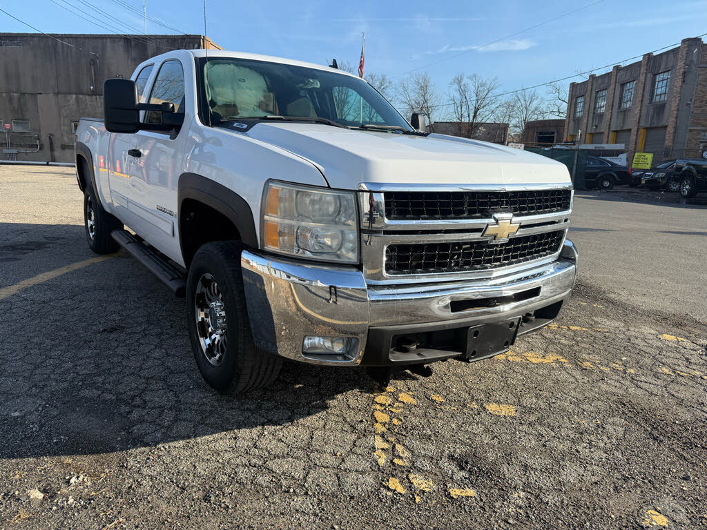 2009 Chevrolet Silverado 2500HD LT Extended Cab 4WD